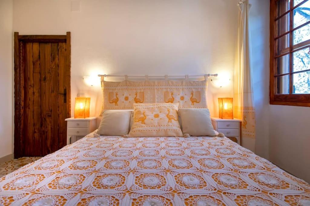 Elicriso Le Bombarde, Villa *